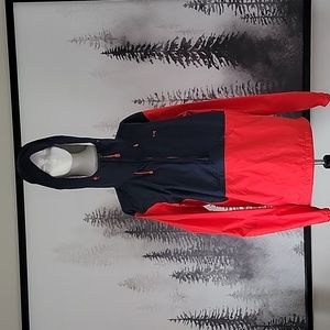 Patagonia Men's XL Red and Blue Torrentshell Anorak